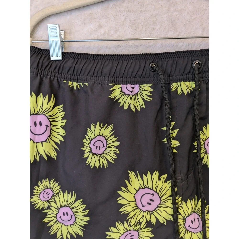 Neff Swim Trunks Men's XL‎ Black Sunflower Smiley Face Board Shorts Drawstring